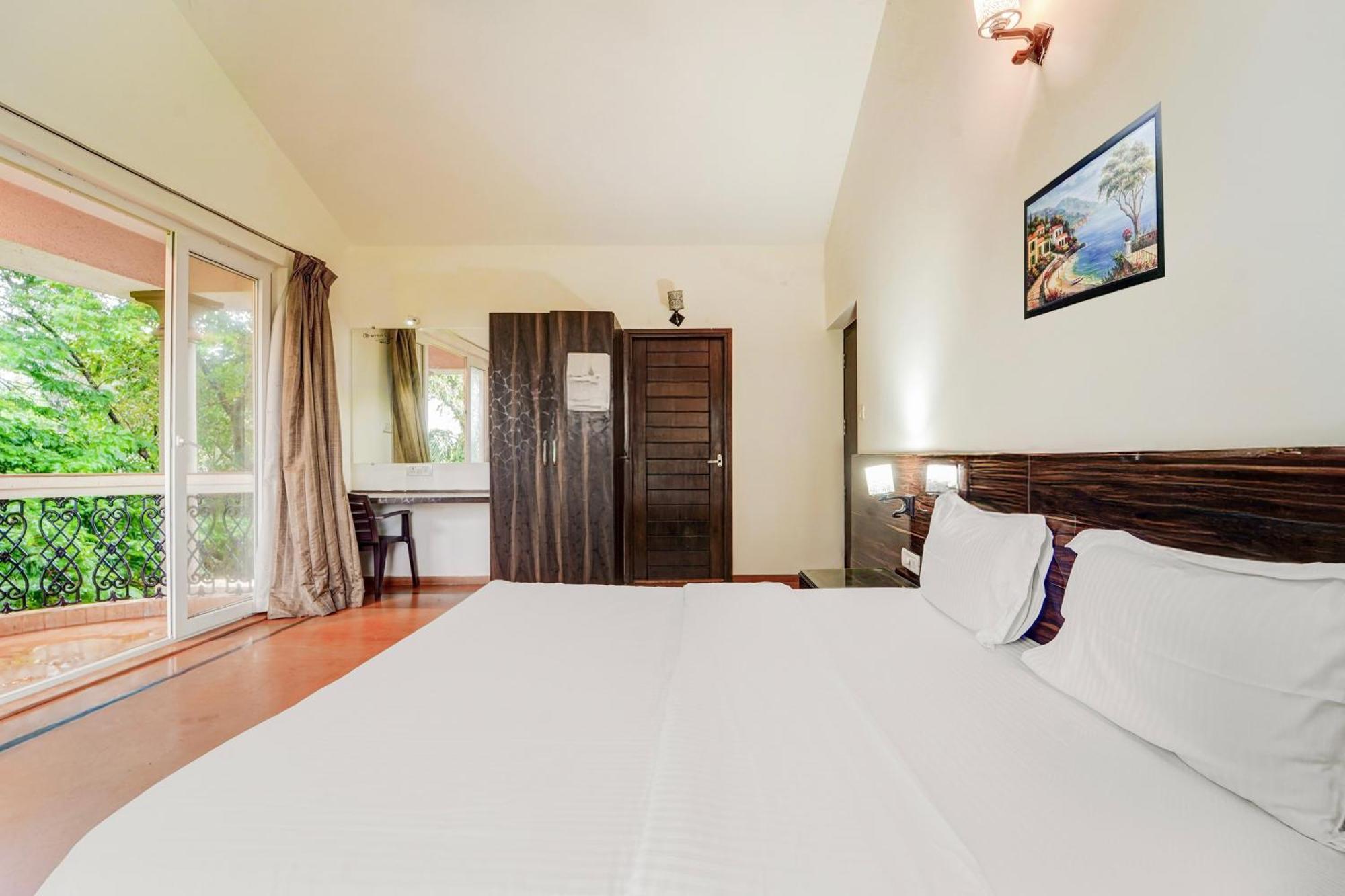 Palette Saligao Porvorim Hotel Exterior photo